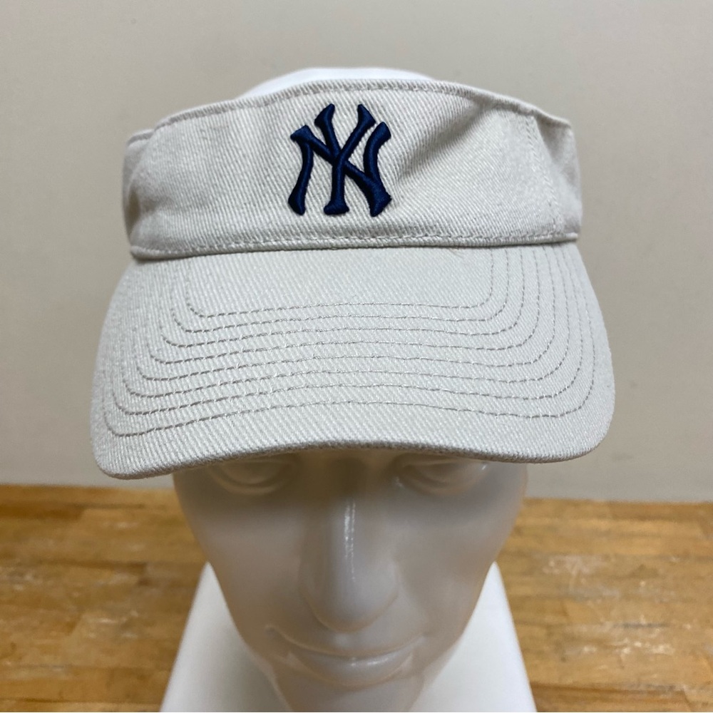 MLB NY New York Yankees Visor Cap Hat Adult Adjustable Drew Pearson Gray